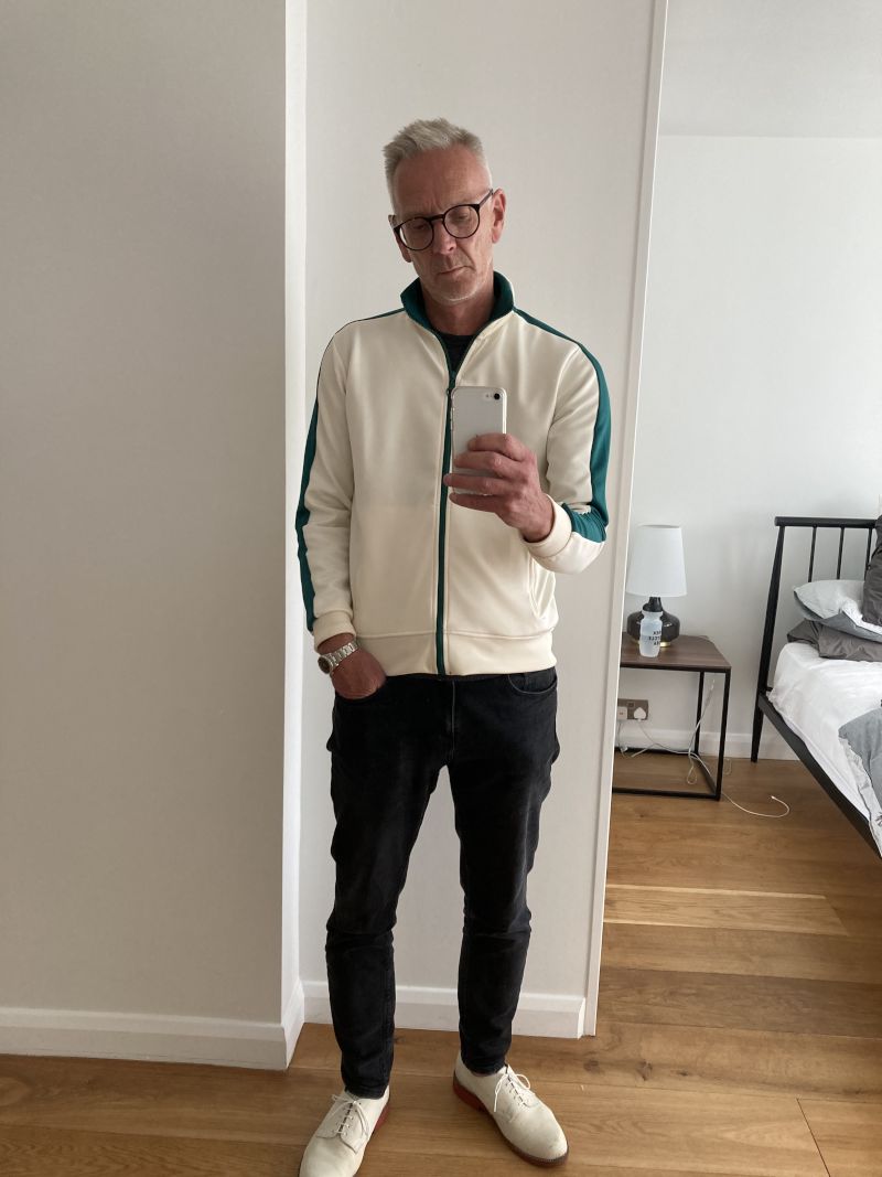 MrRight61