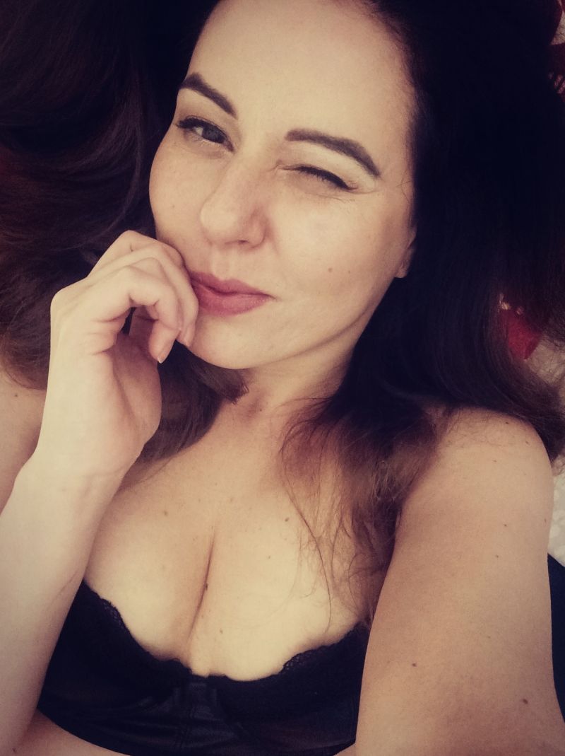 posthumous_smile
